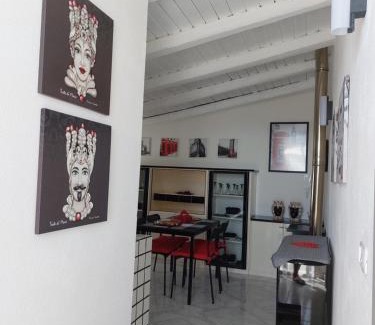 Augusta House | Family-Friendly Mamà Apartment with 9.7 Guest Rating