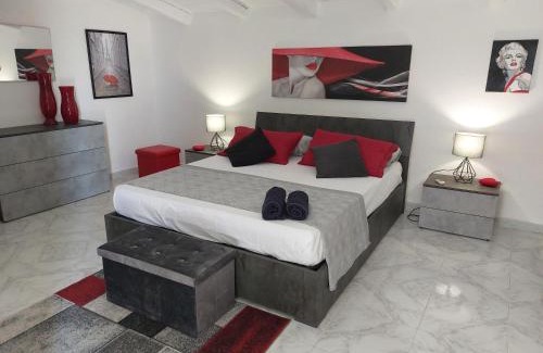 Augusta House | Family-Friendly Mamà Apartment with 9.7 Guest Rating