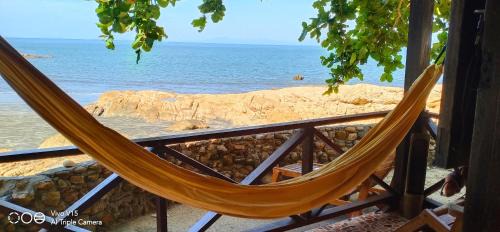 Ranong Resort | Beachfront Escape at Mama's Bungalows Koh Chang Ranong