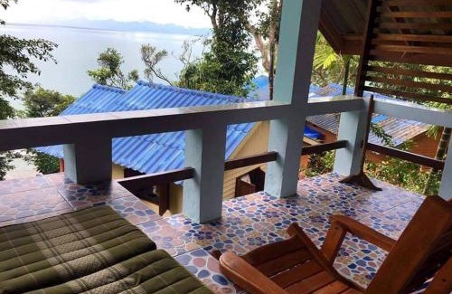 Ranong Resort | Beachfront Escape at Mama's Bungalows Koh Chang Ranong