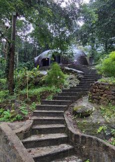 Devikolam Villa | Mamalakandam Rock Cave at Diya Homestay