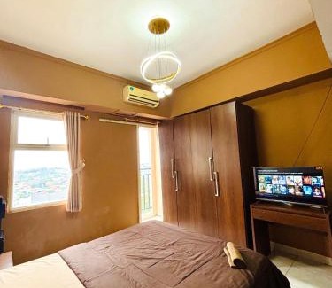 Pondokcina Apartment | Cozy Mamiya Room at Margonda Residence 2 with Pool Access