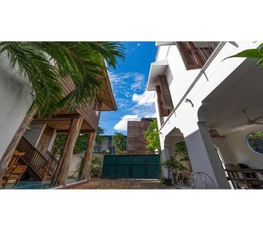 Old City Villa | Elegant Mammoth Art Studio Pool Villa in Historic City Center
