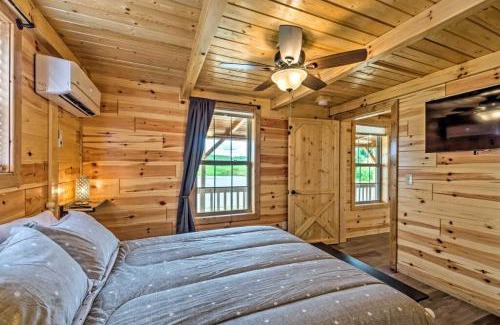 Mammoth Cave House | Pet-Friendly Mammoth Cave Cabin Rentals with Ocean Views