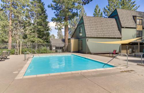 Majestic Pines Apartment | Cozy Mammoth Lakes Condo with Pool & Hot Tub Access!