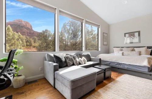 Sedona Villa | Cozy Mammoth Rock Retreat Villa for Family Getaways