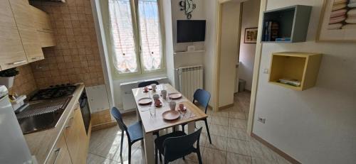 Sanremo Centre Apartment | Family-Friendly MaMo23: Guest Rated 10/10 for Comfort