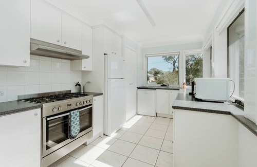 Vincentia Cottage | Experience Mana Magic - Beachfront Oasis with Ocean Views