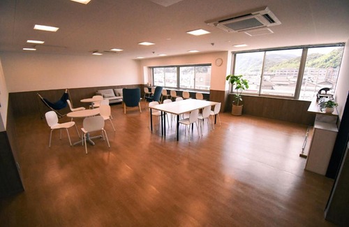 Maizuru Hotel | Top-Rated Manabiamu 4F - Family-Friendly Getaway