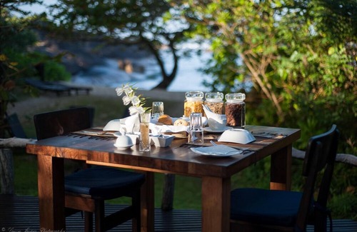 Sainte-Luce Hotel | Explore Manafiafy Beach & Rainforest Lodge Amenities Today