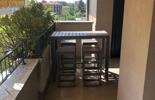 Monza Apartment | Cozy Top Floor Apartment with Terrace and Kitchen Amenities