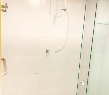 Loteamento Oceania II Apartment | Budget-Friendly Stay at Flat Manaíra Apart Hotel with Hot Tub