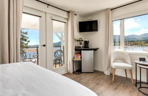 North Oyster Hotel | Experience Comfort at Raven Point Inn - Rated 8.3/10