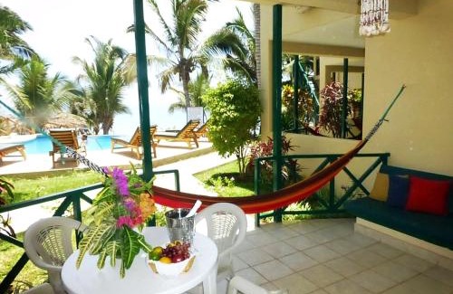 Las Pocitas Hotel | Relaxing Mancora Beach Hotel - Adults Only with Pool & Ocean View