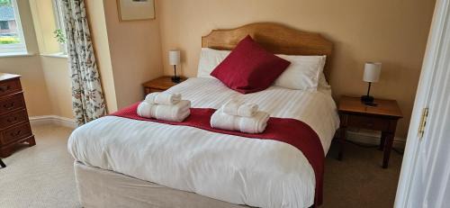 Amesbury House | Family-Friendly Mandalay Holiday Home with High Guest Ratings
