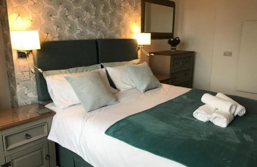 Kirkcaldy Apartment | Mandela House Apartments: Family-Friendly & Wheelchair Accessible
