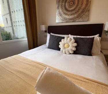 Kirkcaldy Apartment | Mandela House Apartments: Family-Friendly & Wheelchair Accessible
