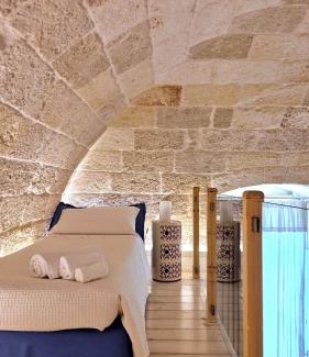 Polignano a Mare Bed & Breakfast | Experience MandorleOlio: 4-Star Spa Retreat with Ocean Views