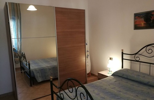 Capo Mannu Apartment | Cozy Mandriola Apartment Just Steps from the Beach