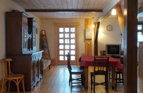 Lyugovichi Resort | Exceptional Mandrogi Hotel: Family-Friendly with Breakfast