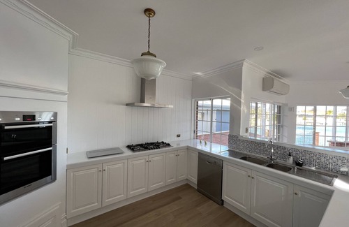 Halls Head House | Experience Mandurah Canal Front Living with Ocean Views