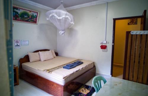 Sen Monorom House | Experience Manel Guesthouse: Spa, Dining & Top Reviews