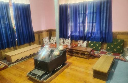 Keylong House | Experience Comfort at Manepa Homestay Kardang