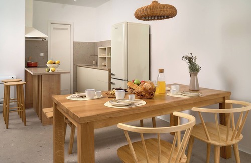 Solta Apartment | Discover Comfort at Manere Stay: Family-Friendly Amenities