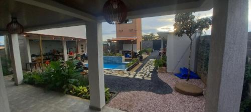 Alto Paraiso de Goias Hotel | Discover Mangabeiras - Casa de Hóspedes with Pool & Breakfast