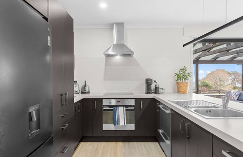 Mangawhai House | Family-Friendly Mangawhai Holiday Home with Accessible Amenities