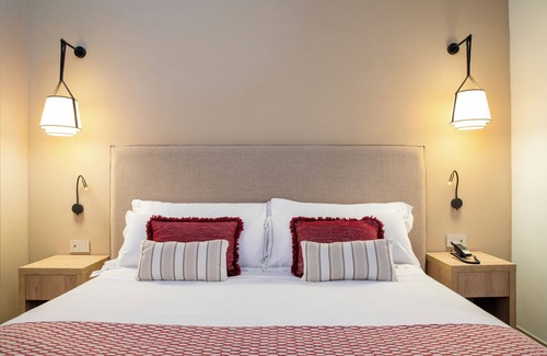 Villaggio La Marmoratina Hotel | Relax at MClub Marmorata: Ocean Views & Pool Access