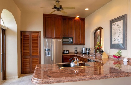 Estate Hammer Farm Villa | Mango Bay: Breathtaking North Shore Oceanfront Retreat