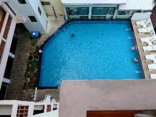 Chana Songkhram Hotel | Discover MANGO Lagoon Place: Family-Friendly with Pool