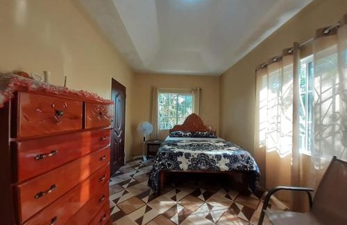 Treasure Beach Villa | Discover Mango Tree Oasis: Pet & Child Friendly Retreat