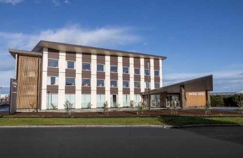 Mangere Hotel | Highly Rated Manha Hotel Auckland Airport with Dining Options