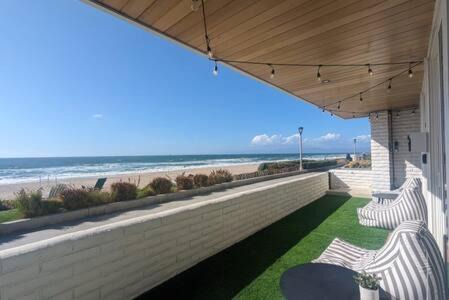 Sand Section House | Relax at The Strand: Oceanfront Retreat in Manhattan Beach