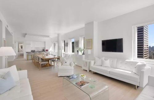 Central New York City Apartment | Stylish Penthouse with City Views and Top Reviews