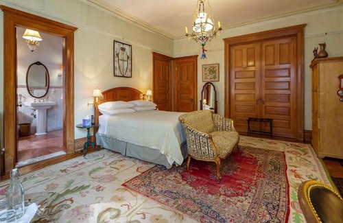 Central Park North House | Top-Rated Manhattan Guest Suites for Unforgettable Stays