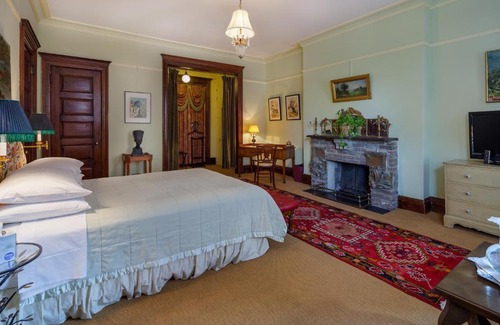 Central Park North House | Top-Rated Manhattan Guest Suites for Unforgettable Stays