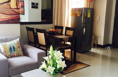 Socorro Condo | Sky-High Retreat at Manhattan Heights with Pool & Spa