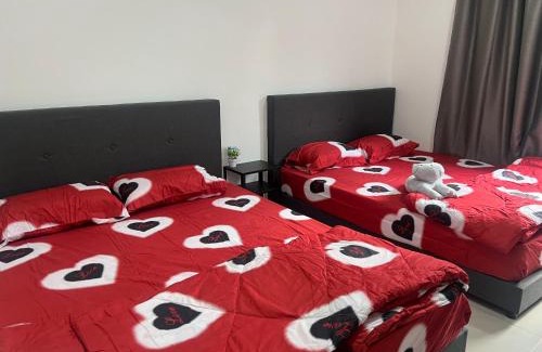 Kampung Kuala Pari Apartment | Elegant Manhattan Homestay with Pool in Ipoh