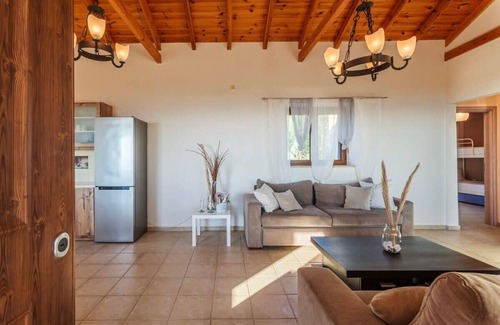 Lefktron Villa | Mani Panoramic Views - Private Retreat with Oceanfront Bliss