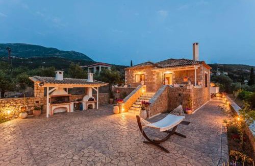 Riglia House | Mani's Aura Seaside: Family-Friendly Paradise Villa Awaits