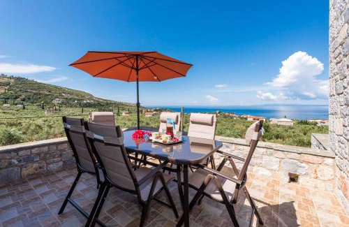 Riglia Villa | Discover Seaview Villa Lida: Mani's Hidden Gem