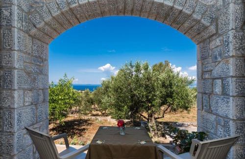 Riglia Villa | Discover Seaview Villa Lida: Mani's Hidden Gem