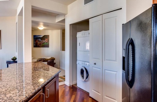 Bridgeton Apartment | Elegant 2BD/2BA Apartment with Balcony & Fireplace