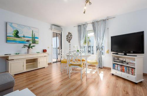 San Luis de Sabinillas Apartment | Discover Manilva Home: Family-Friendly Retreat with Pool