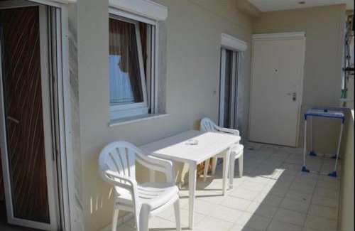 Kallithea Apartment | Kid-Friendly Retreat at Maniola's Apartment