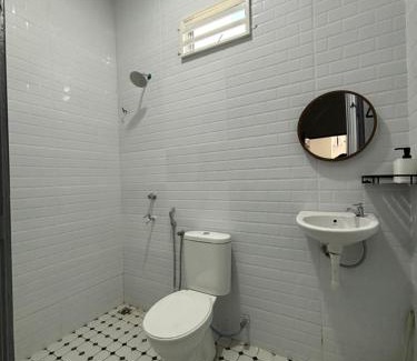 Kampung Kubang Tangga House | Cozy Manis Homestay: Family-Friendly Accommodation Awaits
