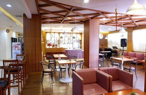 Ambon Hotel | Budget-Friendly Stay at Manise Hotel with Family Amenities